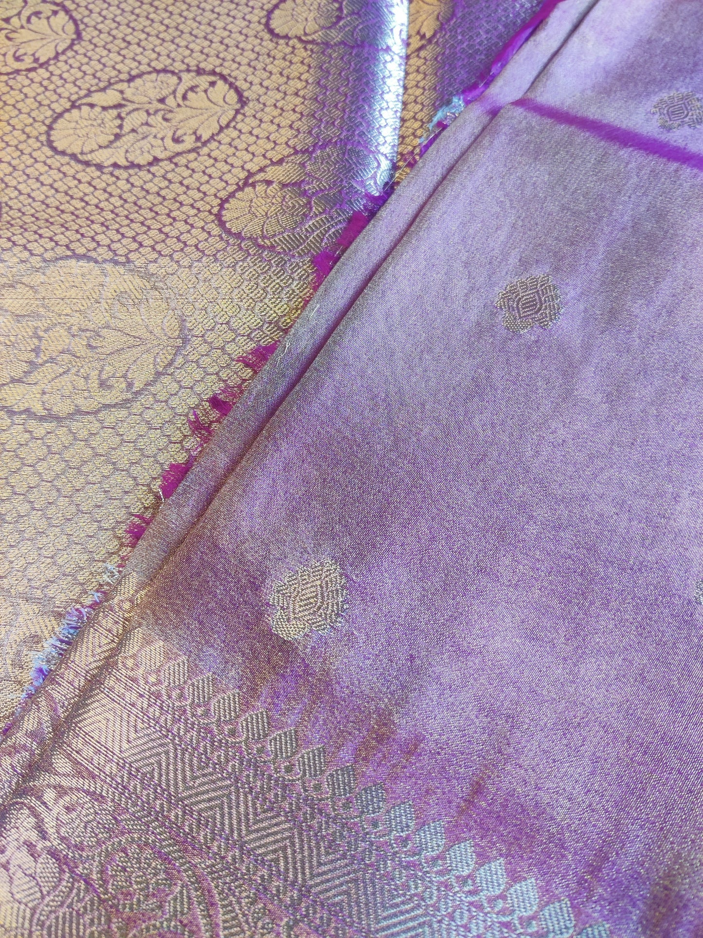 Kavya Banarasi Tissue Saree Dual Tone