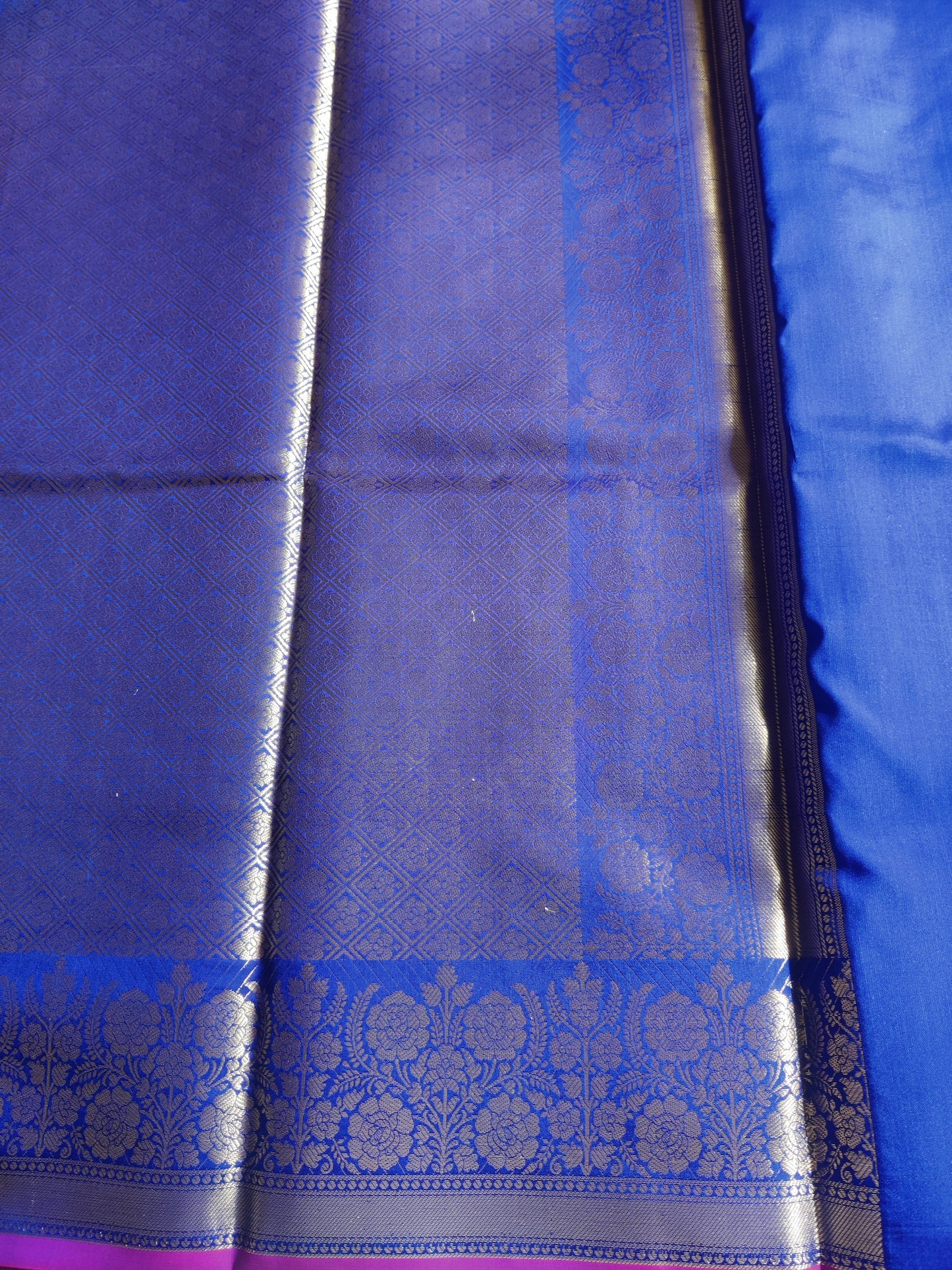 Floral Zari Border Banarasi Saree |Orchid Purple, Royal Blue & Brick Red