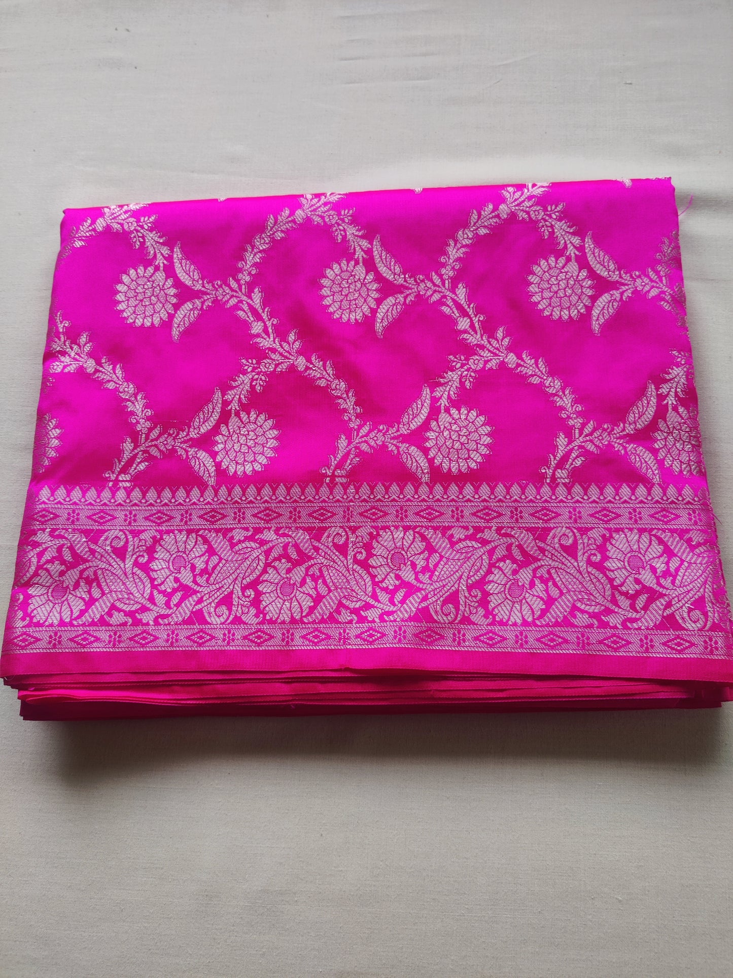Floral Jaal Banarasi Saree