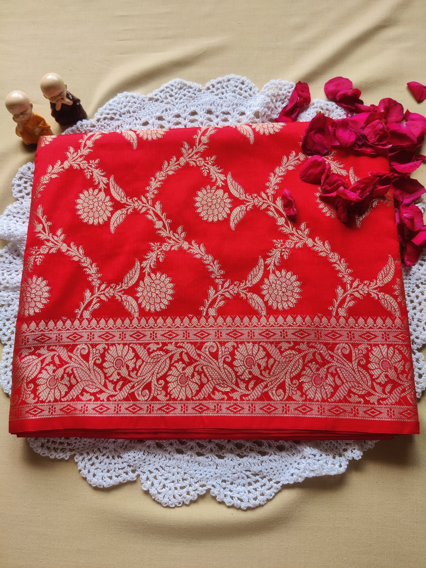 Floral Jaal Banarasi Saree