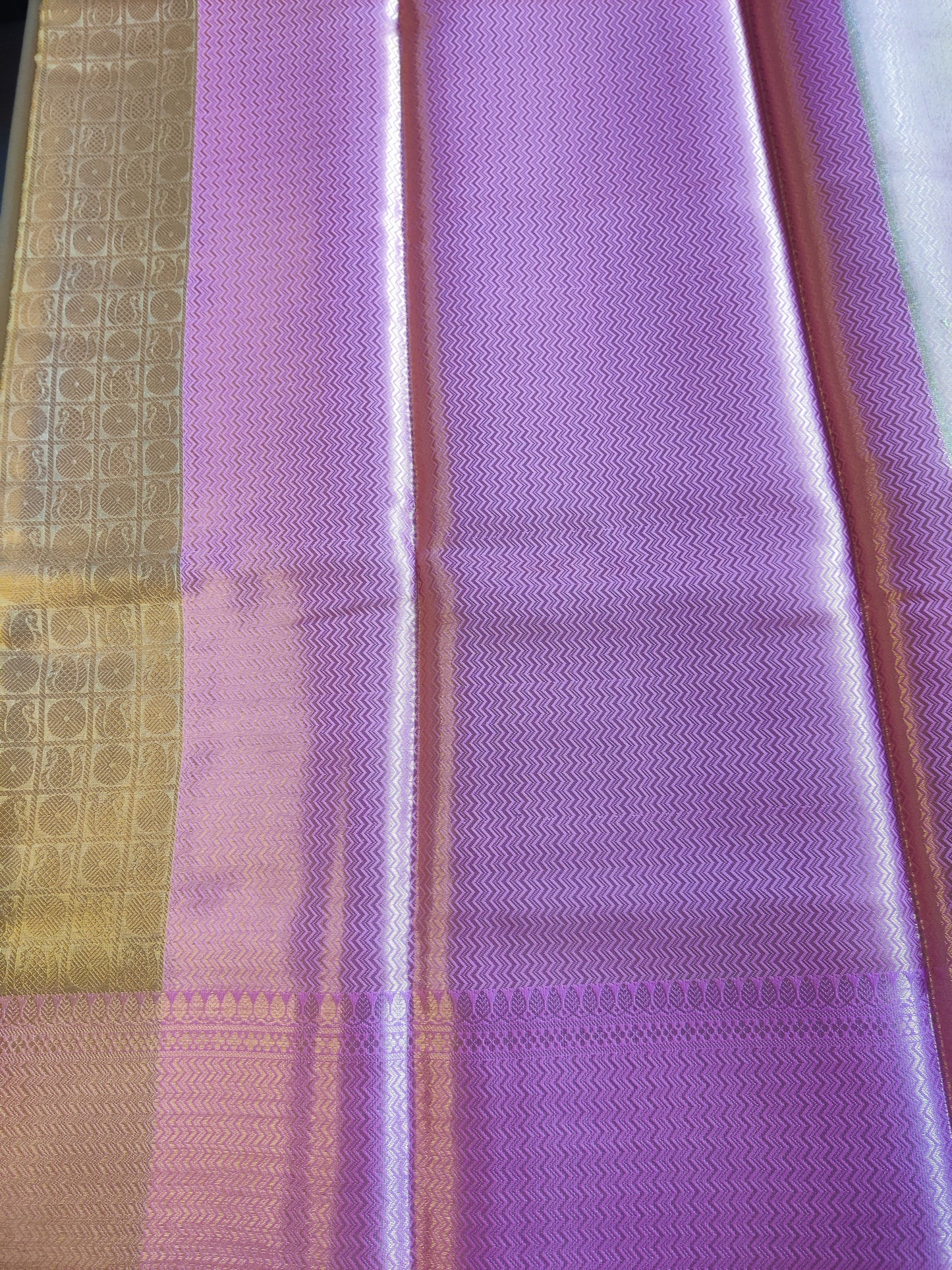Banarasi Tissue Saree -Gold & Pink